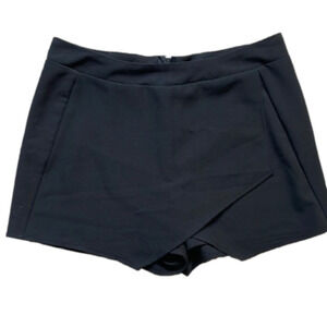 BLACK mini skort/skirt size M/L